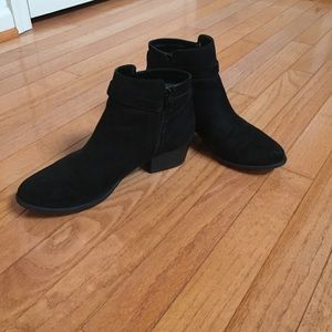 Black Unisa Bootie (Size 8.5)